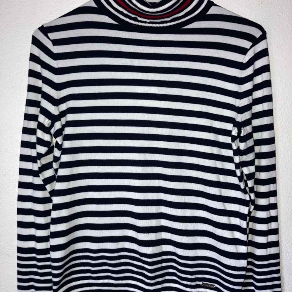Tommy Hilfiger Striped Turtleneck